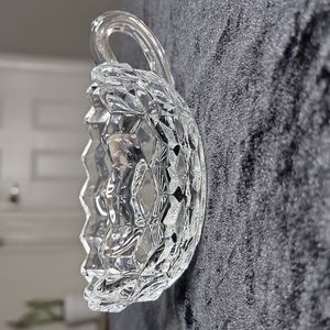 VTG. Fosteria American, glass  Cubic bowl with handle 6"×2"